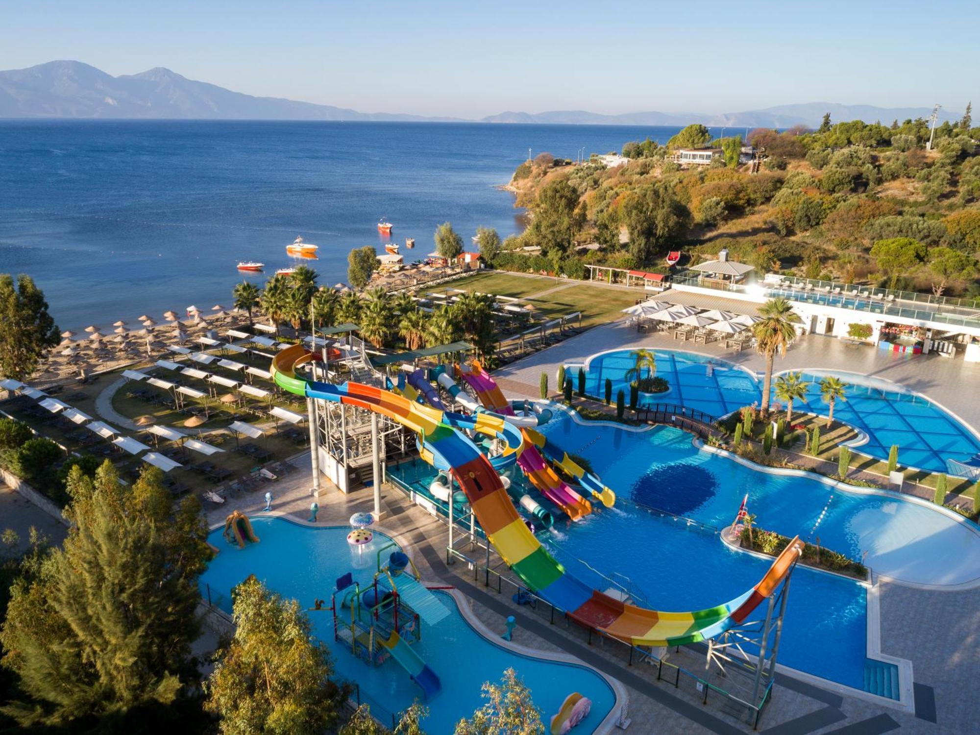 Liberty Kusadasi Bagian luar foto